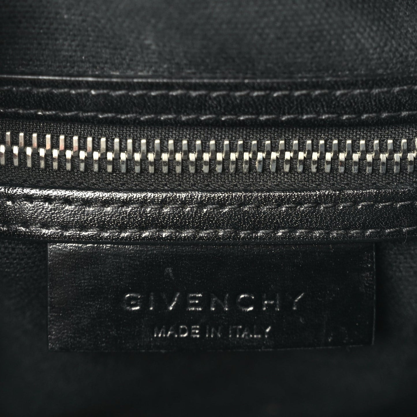 Shiny Lord Calfskin Mini Antigona Black