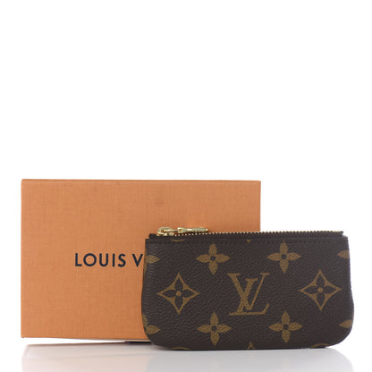 Louis Vuitton Monogram Key Pouch 7 of 7
