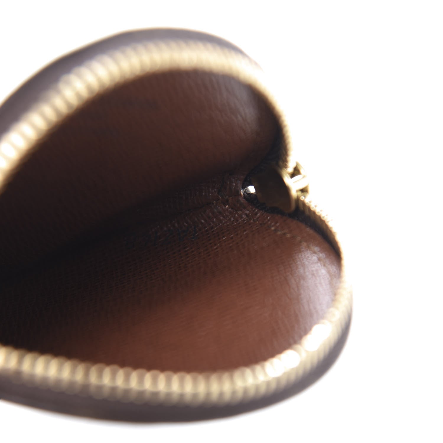 Louis Vuitton Monogram Round Coin Purse 9 of 9