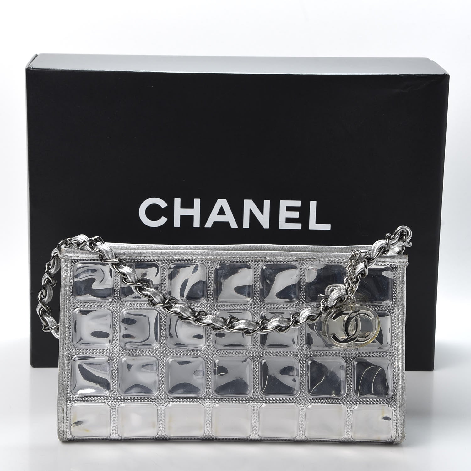 Chanel Vinyl Ice Cube Pochette 11 of 11