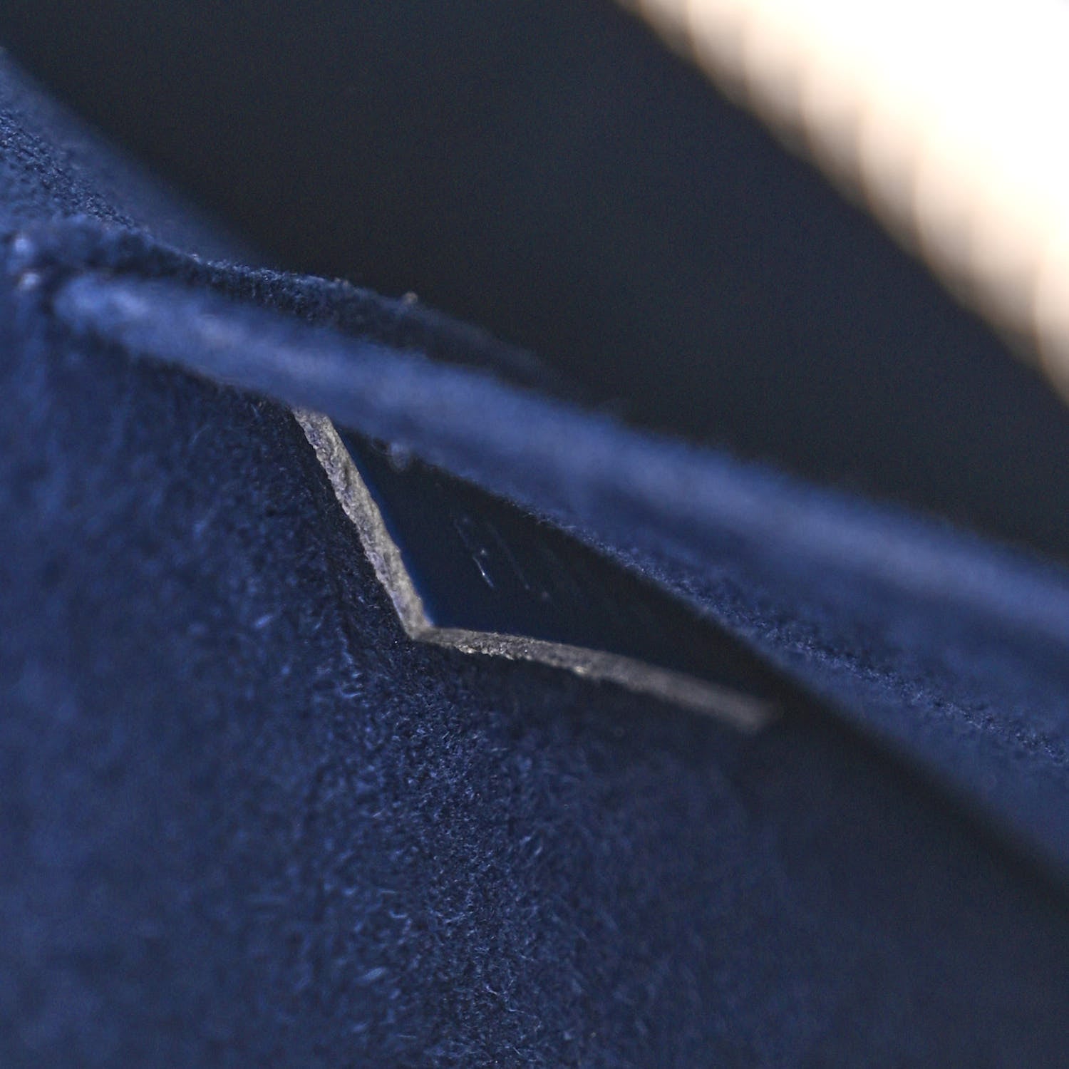 Louis Vuitton Epi Alma BB Indigo 7 of 15