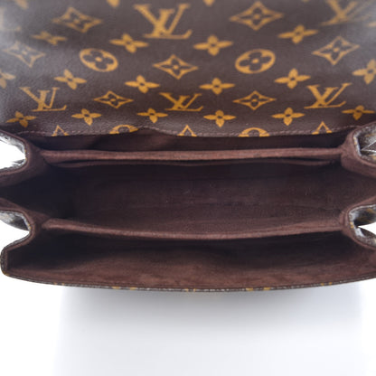Louis Vuitton Monogram Pochette Metis 5 of 10