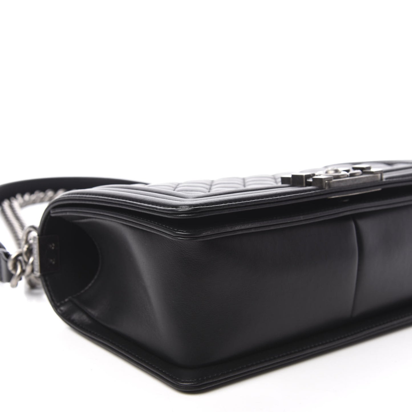 Calfskin Quilted Medium Boy Flap Black