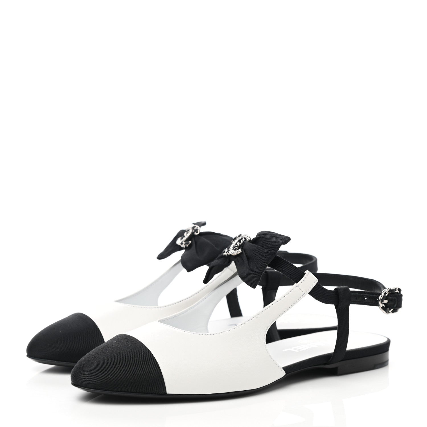 Chanel Lambskin Grosgrain Crystal Chain CC Logo Bow Slingback Flats 38 White Black 3 of 9