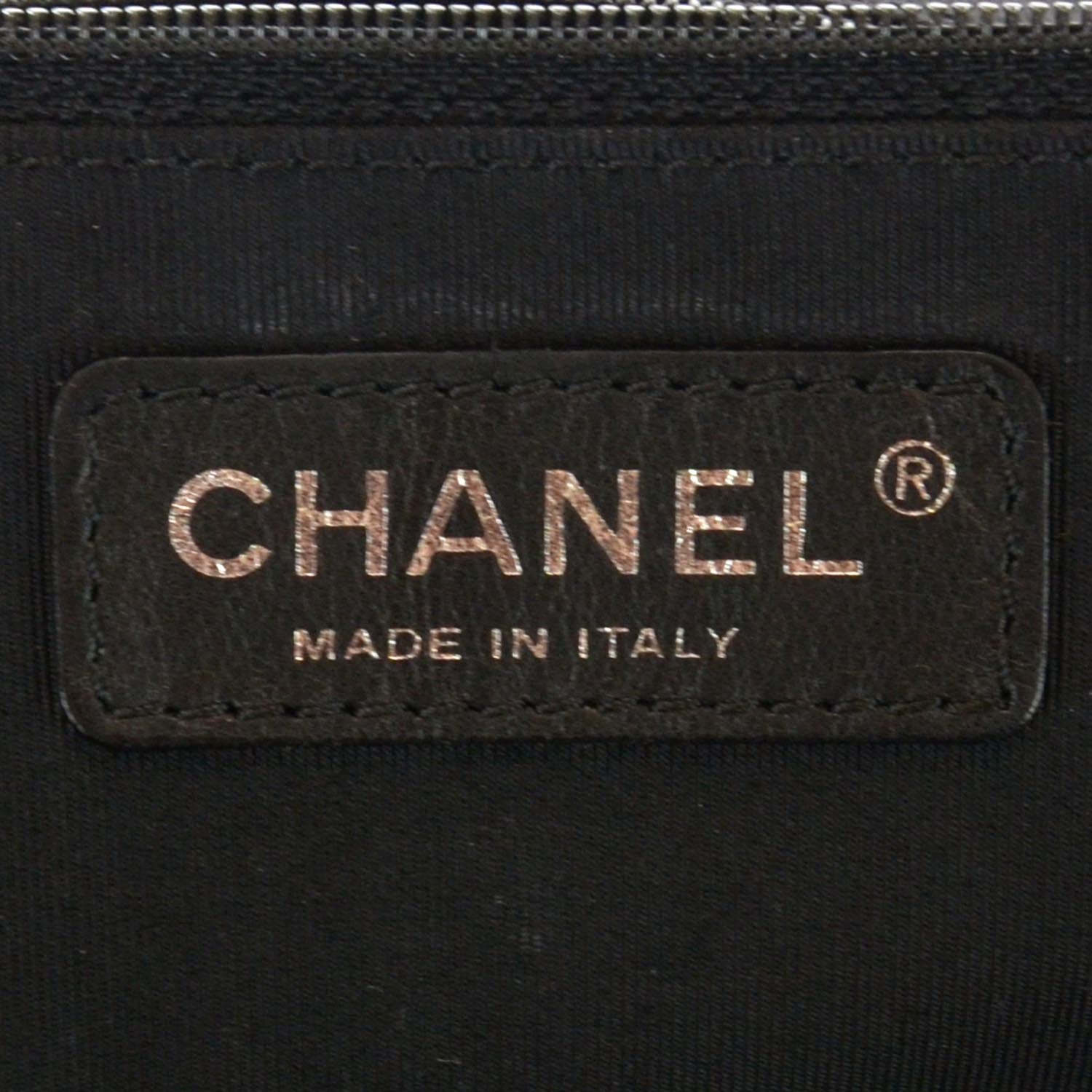 Chanel Vinyl XXL Reissue Flap Black 5 of 8