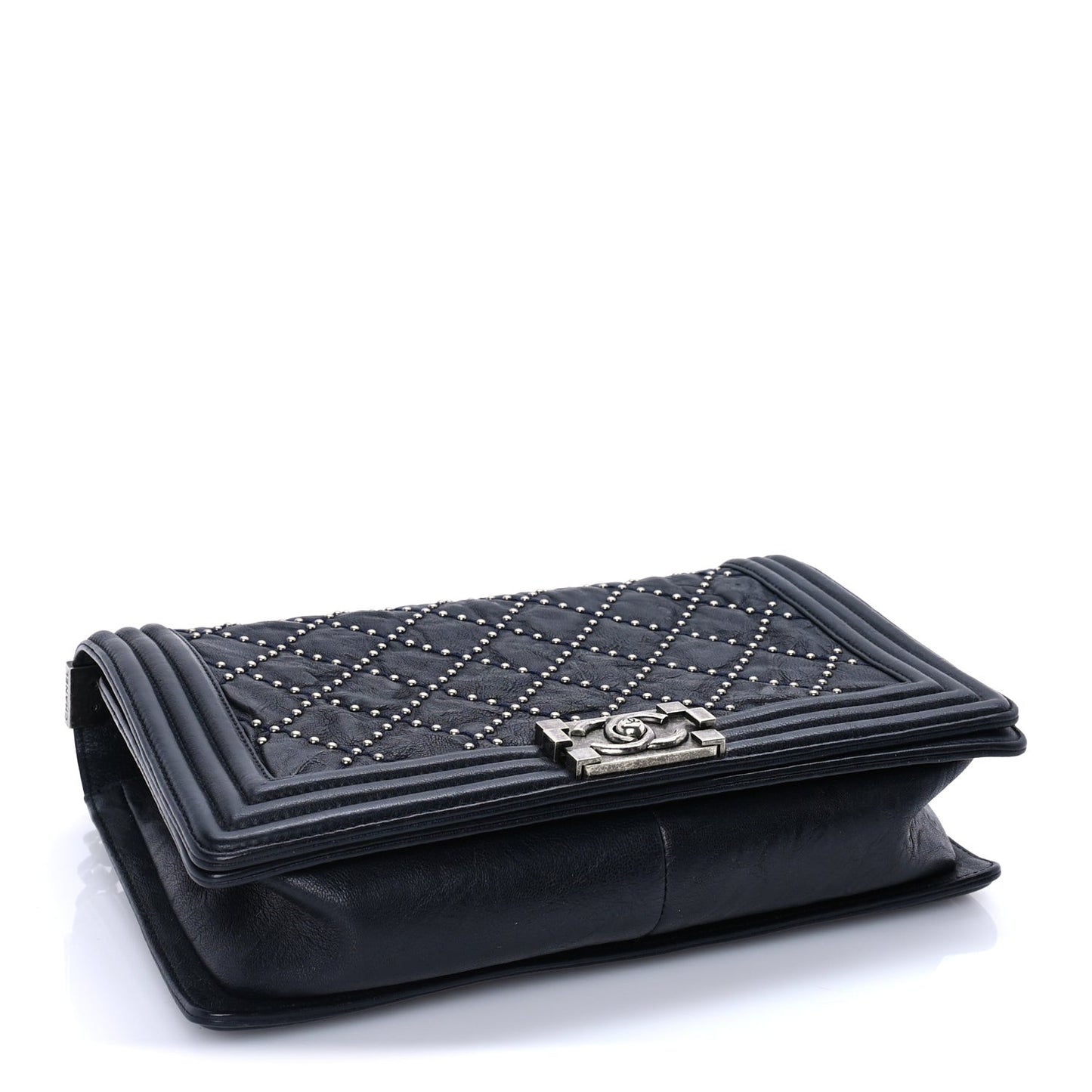 Crumpled Lambskin New Medium Studded Boy Flap Navy