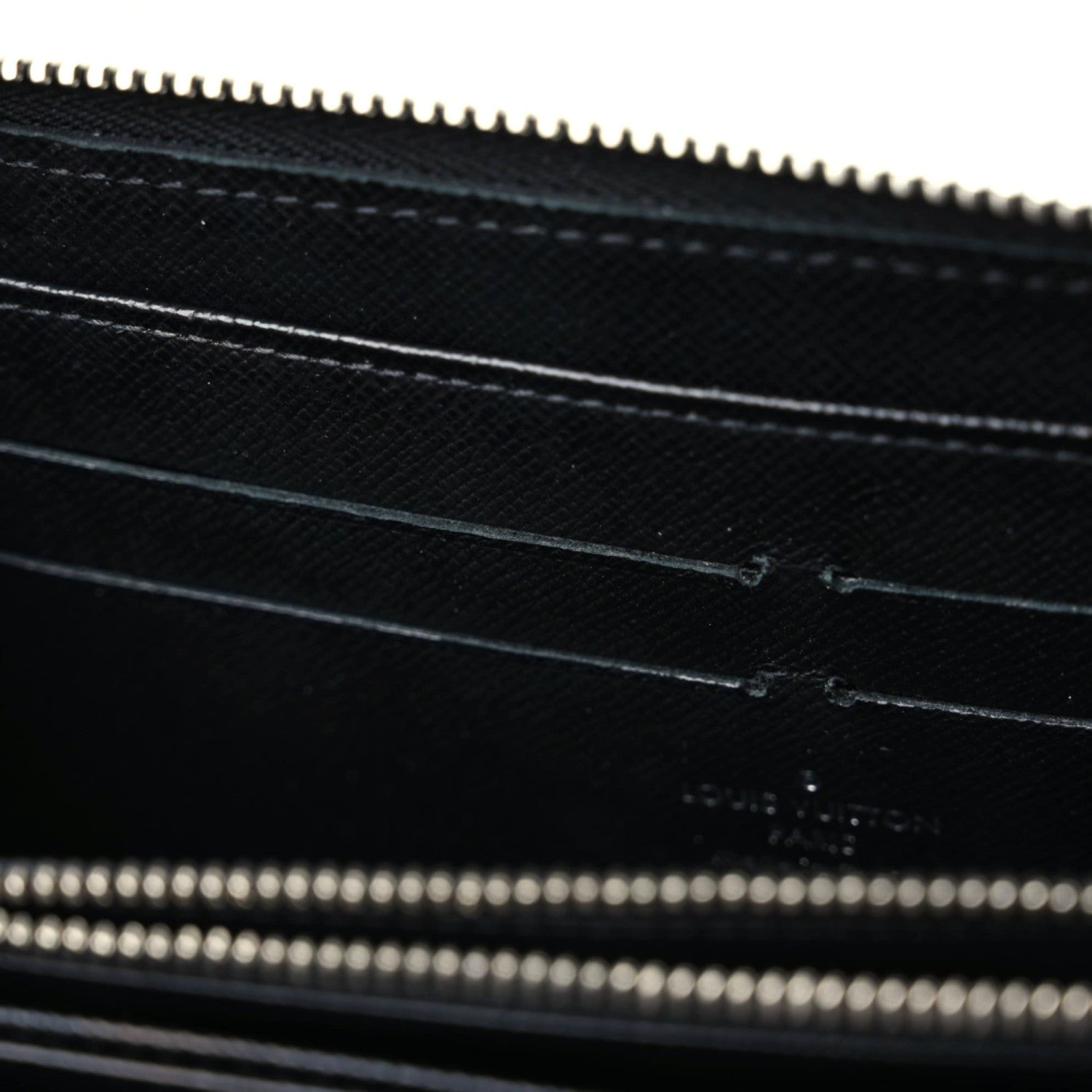 Louis Vuitton Epi Electric Zippy Wallet Black 17 of 18