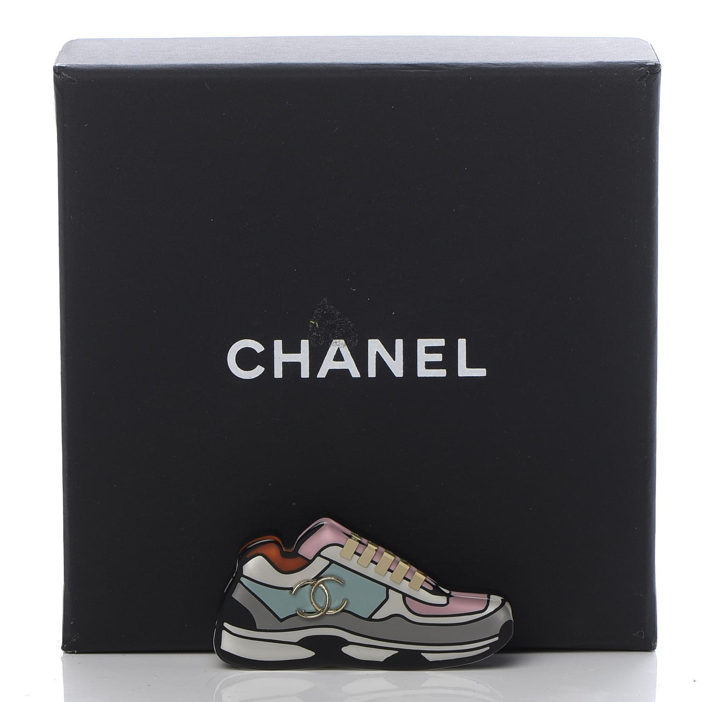 Resin Icon Manga Sneaker Brooch Multicolor