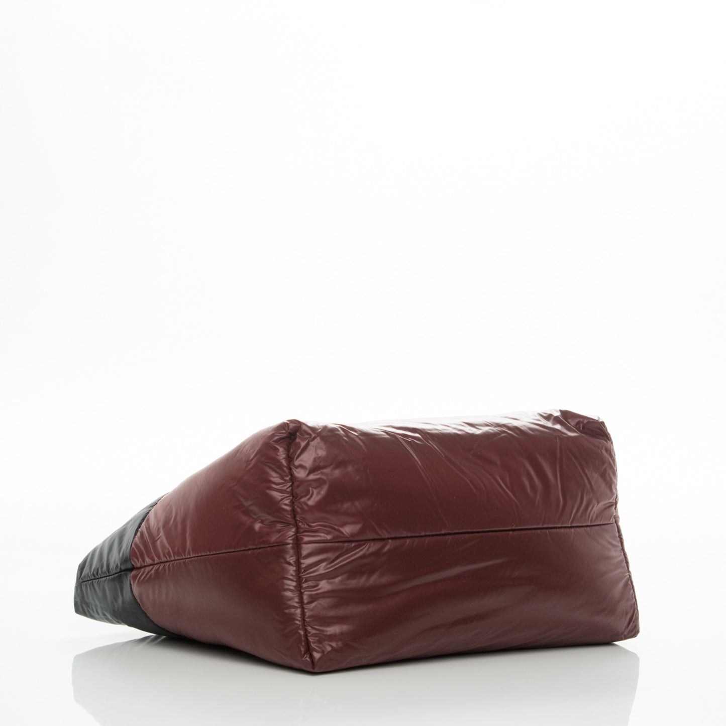 Nylon Quilted Coco Cocoon Medium Reversible Tote Black Red