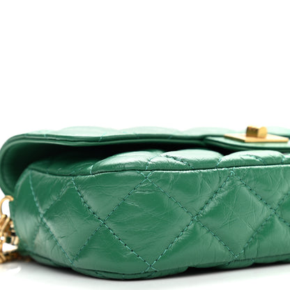 Chanel Aged Calfskin Quilted 2.55 Reissue Flap Pouch With Chain Green 11 of 13