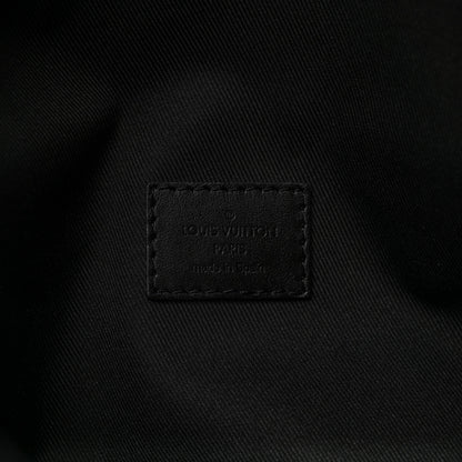 Louis Vuitton Monogram Eclipse Discovery Bumbag 6 of 8