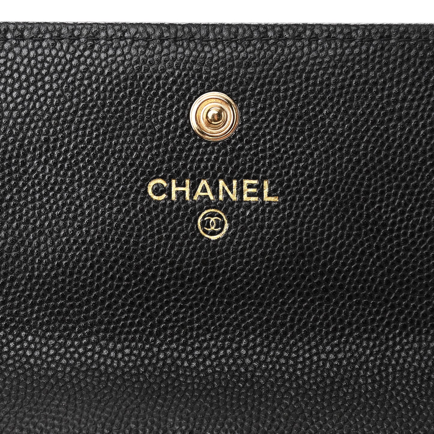 Caviar Quilted Large Boy Gusset Flap Wallet Black