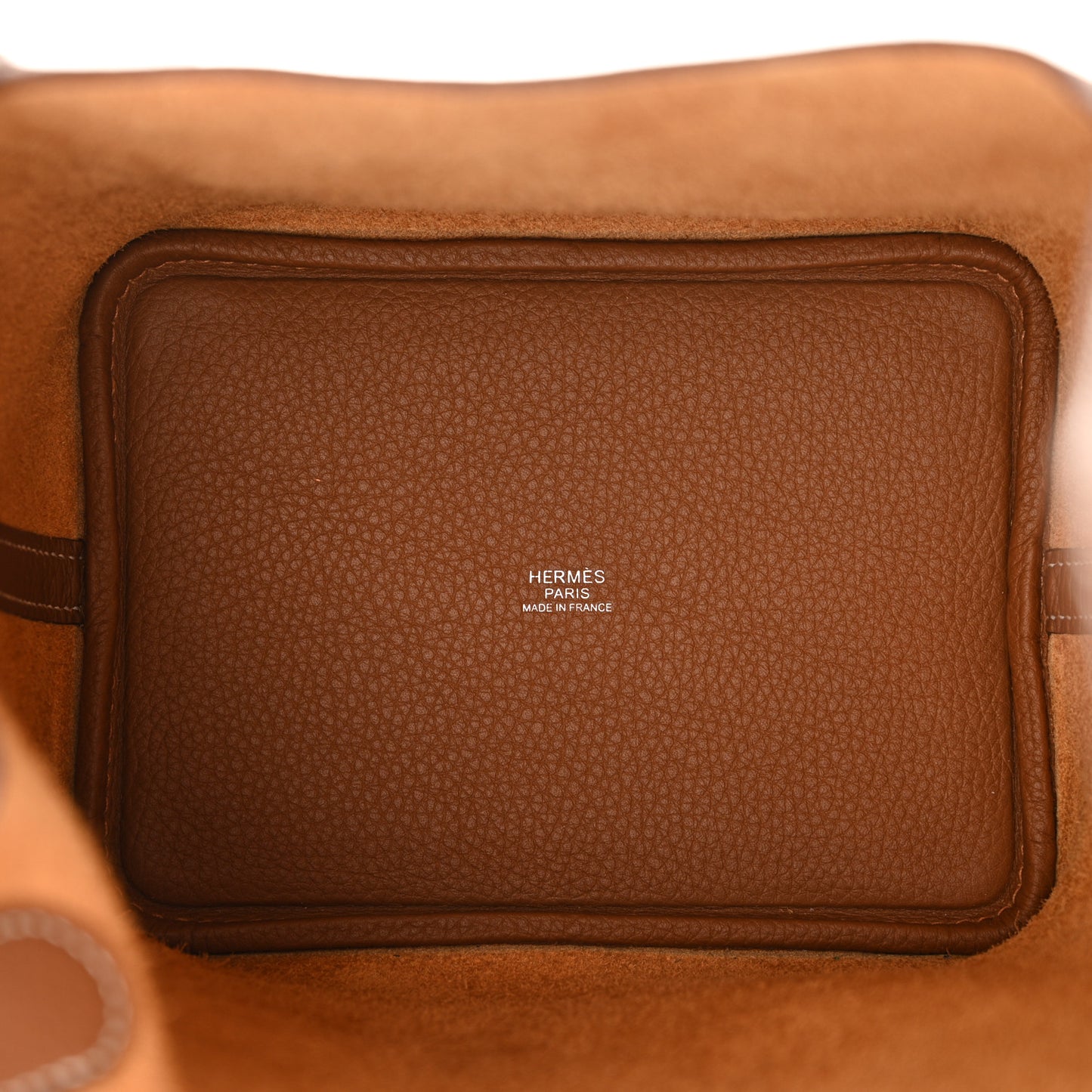 Taurillon Clemence Picotin Lock 18 PM Gold