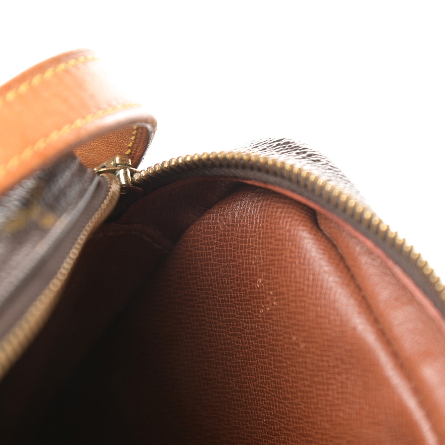 Monogram Jeune Fille