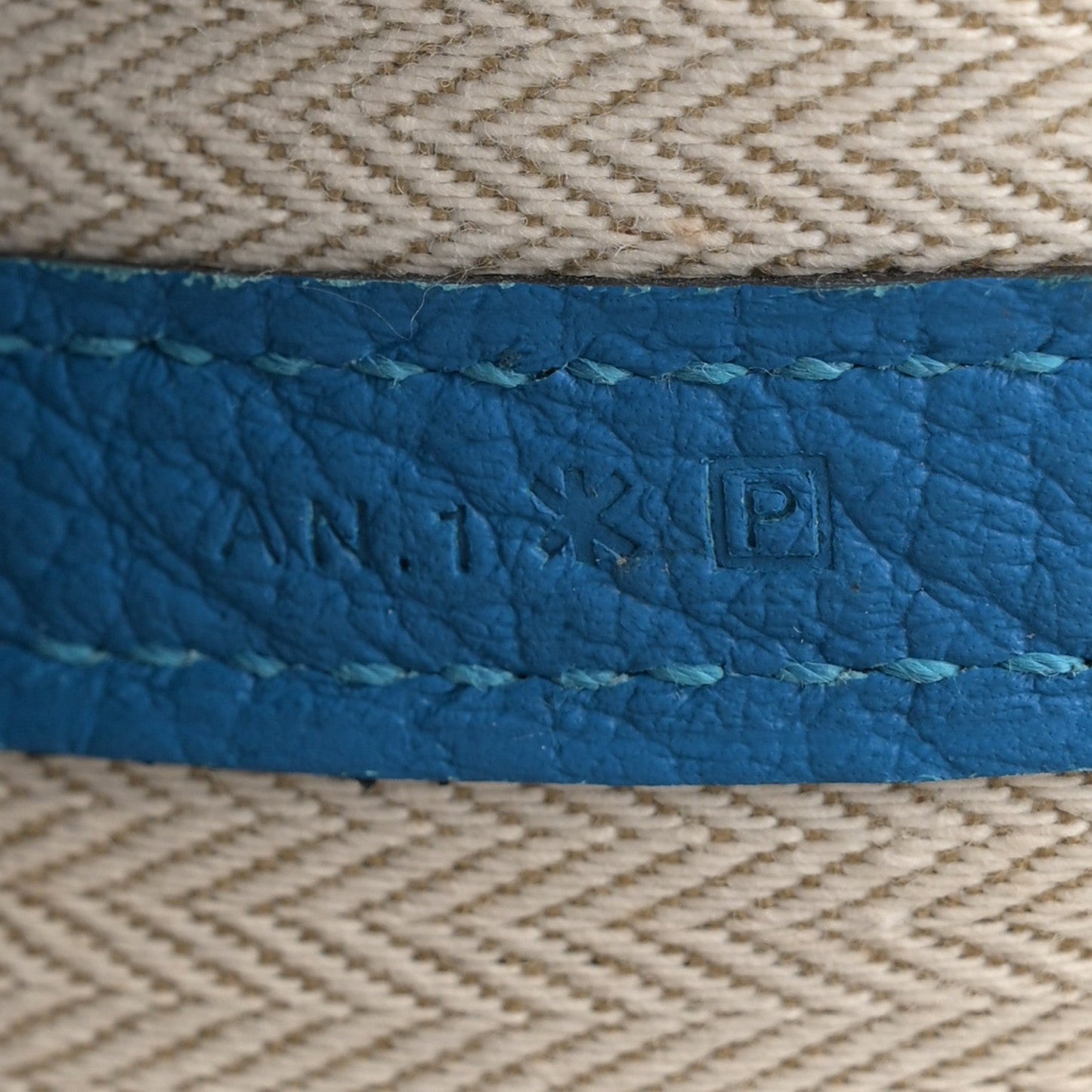Negonda Garden Party Tote 36 MM Bleu Hydra