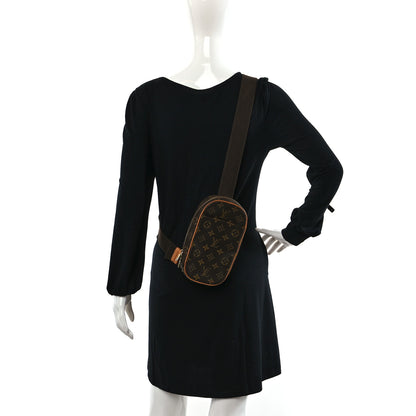 Louis Vuitton Monogram Pochette Gange 2 of 9