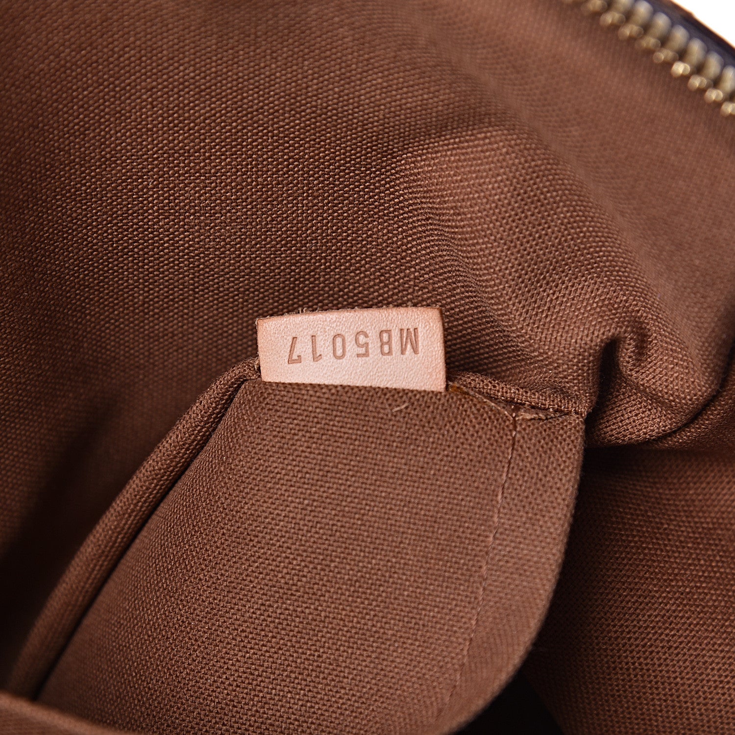 Louis Vuitton Monogram Tivoli GM 7 of 16