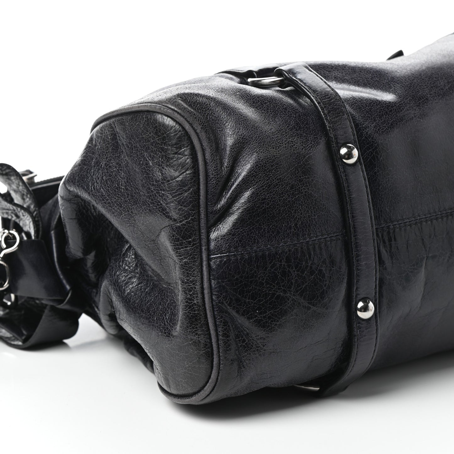 Vitello Lux Medium Bow Bag Bluette