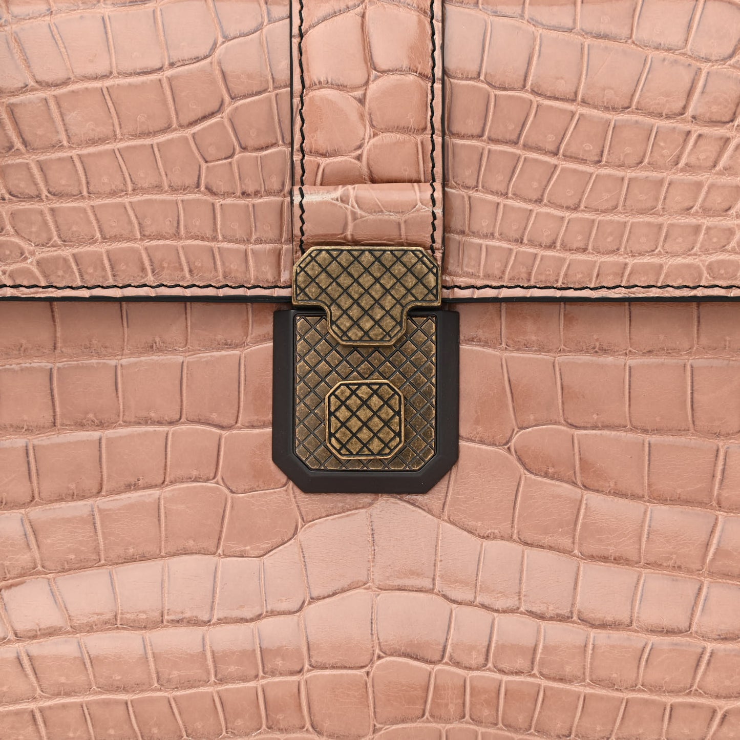 Crocodile Small Piazza Bag Light Pink