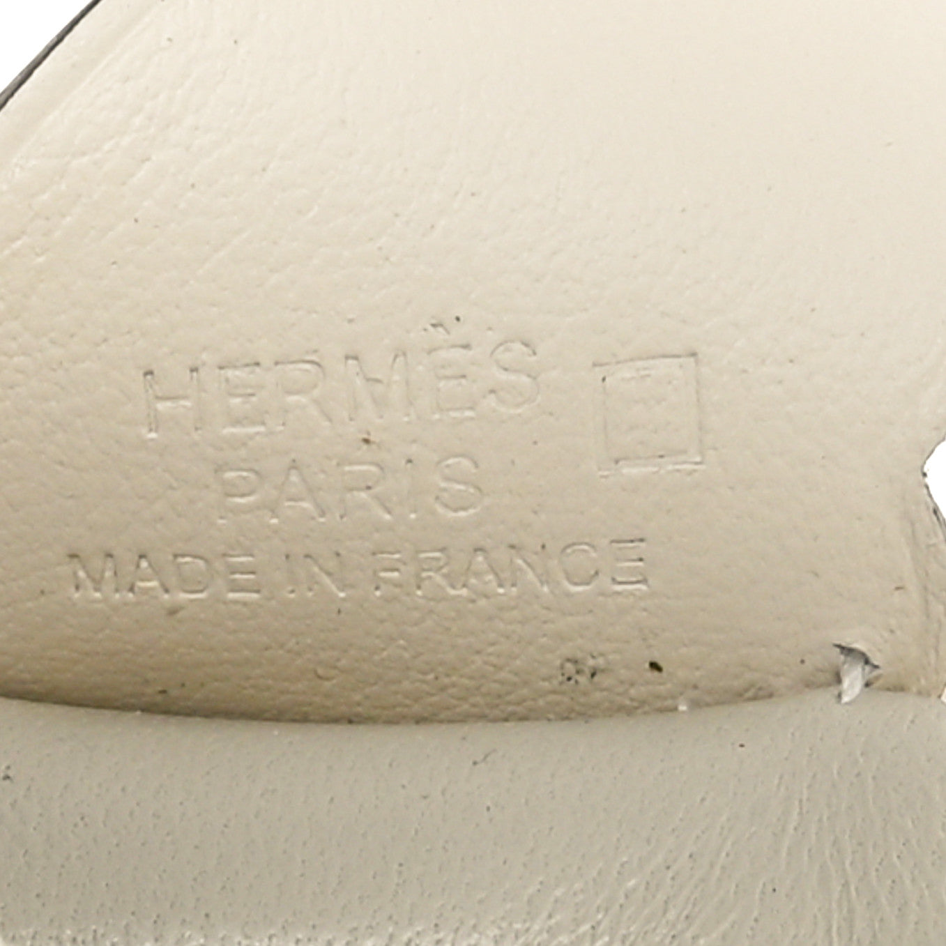 Milo Lambskin Matte Alligator Touch Grigri Rodeo Pegase Horse Bag Charm PM Craie Nata Beton