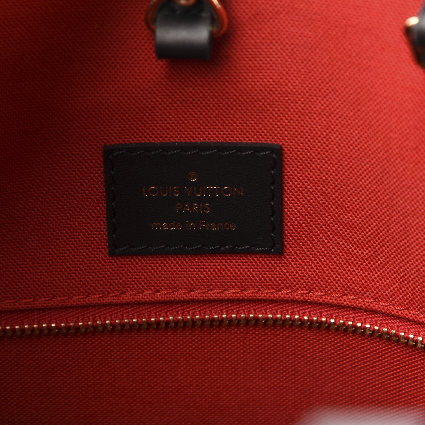 Reverse Monogram Giant Onthego MM