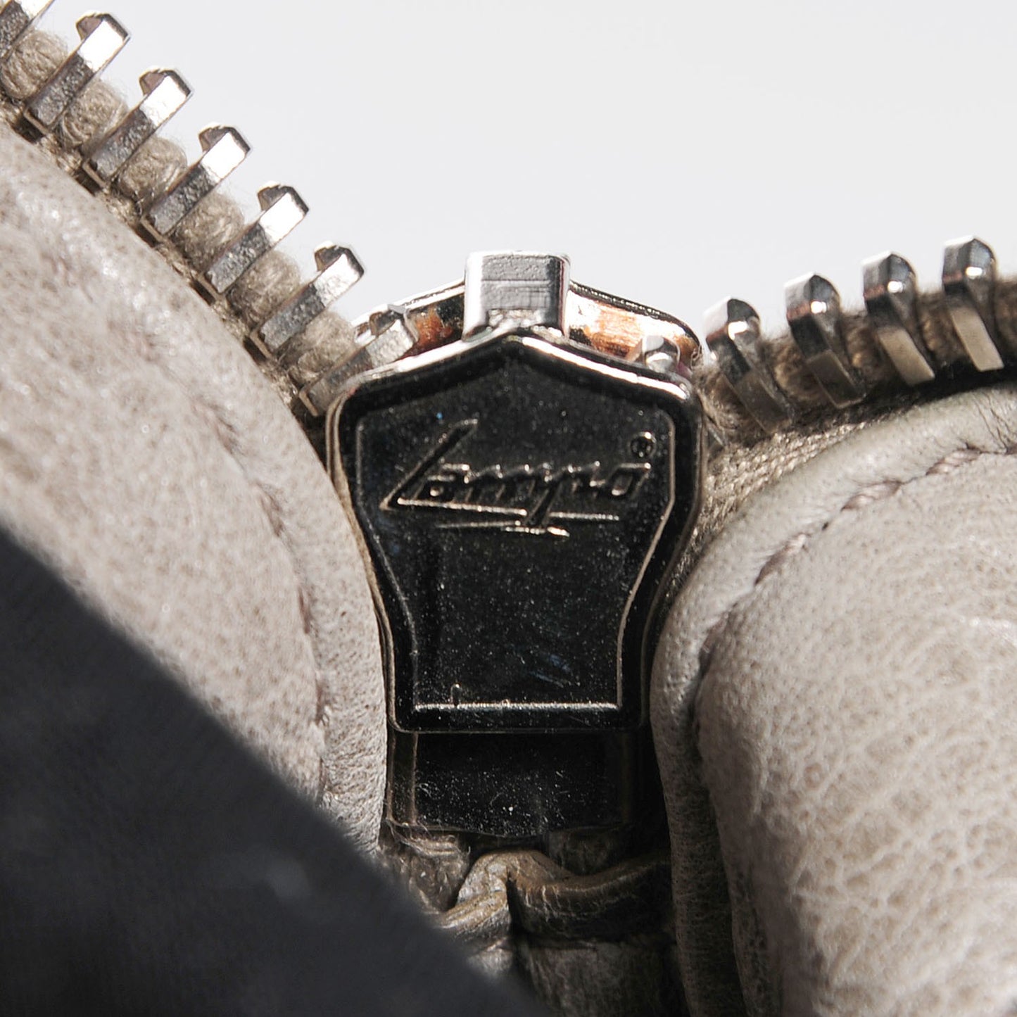 Agneau Giant 21 Gold Hardware Work Tempete