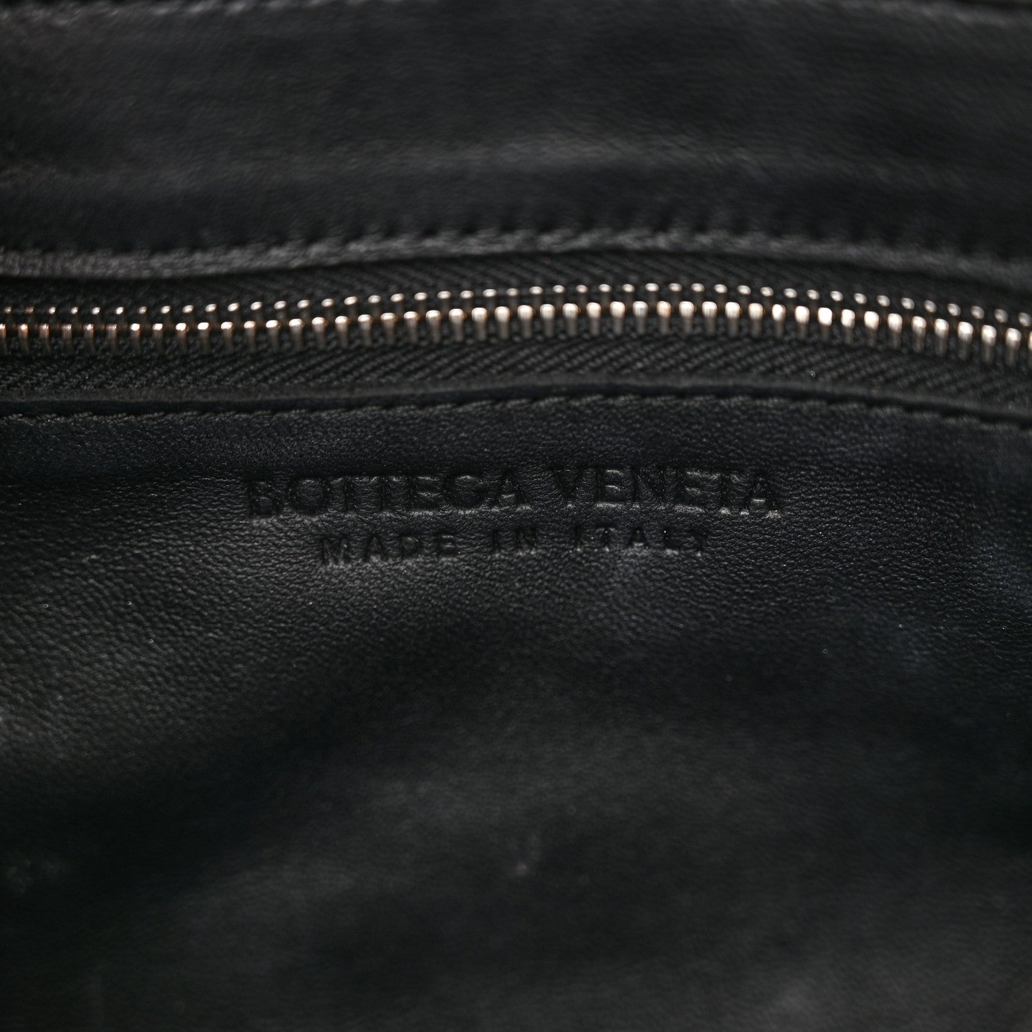 Bottega Veneta Lambskin Maxi Intrecciato Cassette Crossbody Bag Black 6 of 19