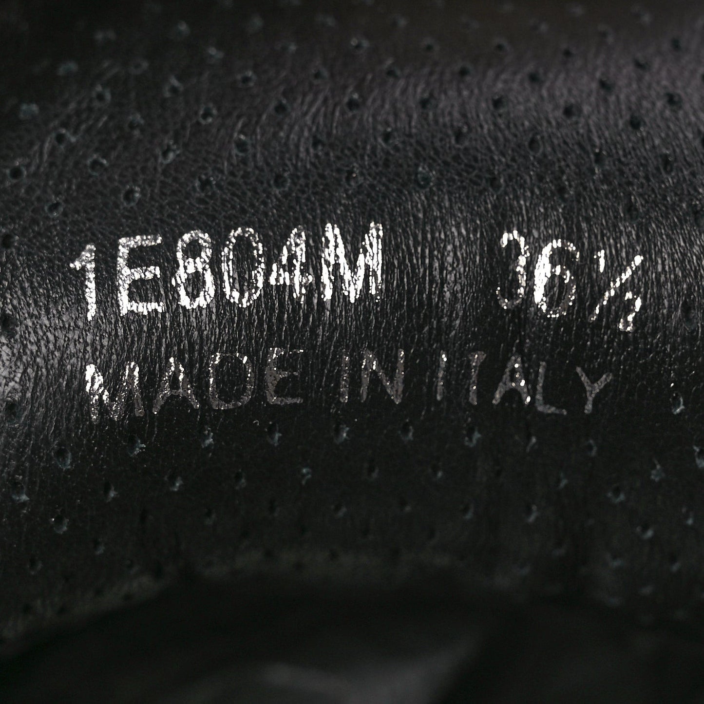 Re-Nylon Spazzolato Triangle Logo Womens Prax 01 45mm Sneakers 36.5  Black