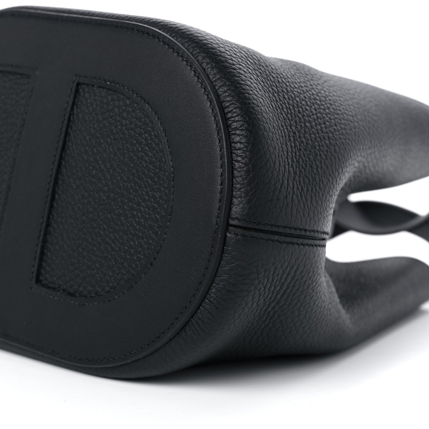 Taurillon Clemence Swift In-The-Loop 18 Bag Black