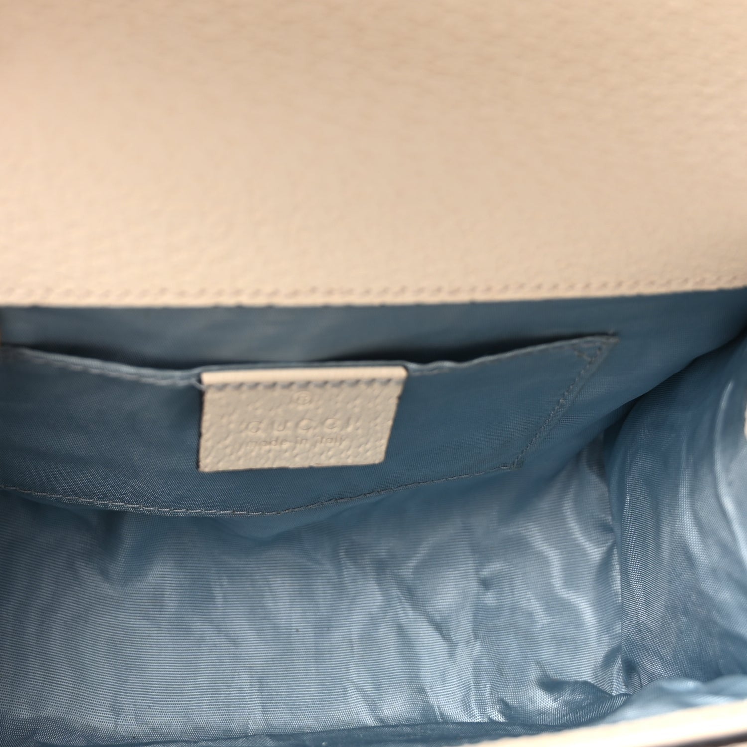 Gucci Grained Calfskin Bee Star Small Padlock Shoulder Bag White 4 of 8