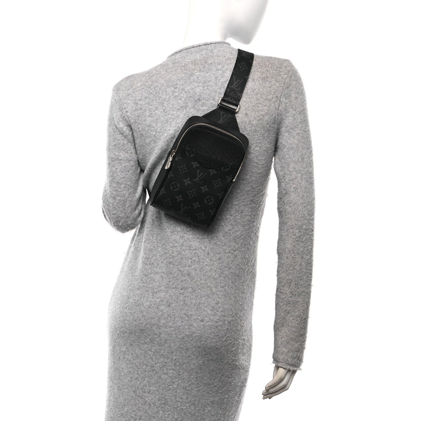 Taigarama Outdoor Slingbag Black