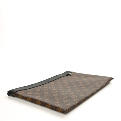 Louis Vuitton Monogram Discovery Pochette GM 4 of 6