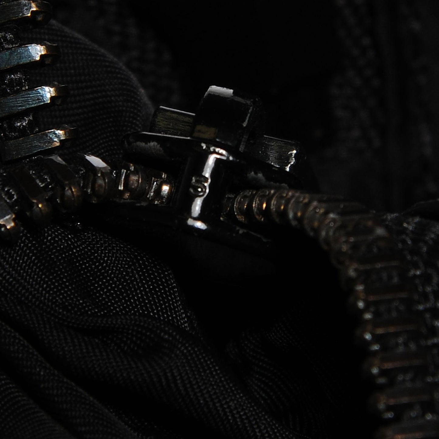 Pebbled Lambskin Rocco Black Matte Black Hardware