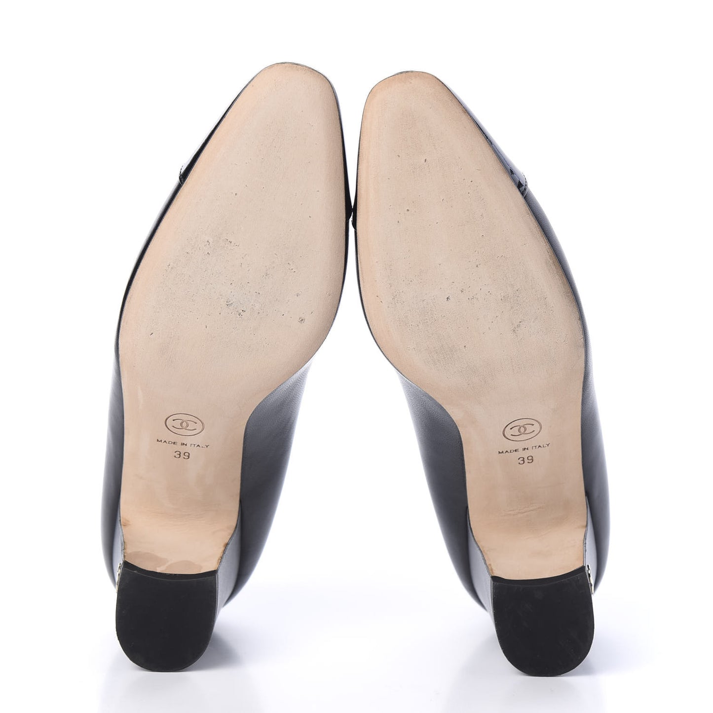Lambskin Patent CC Cap Toe Pumps 39 Black