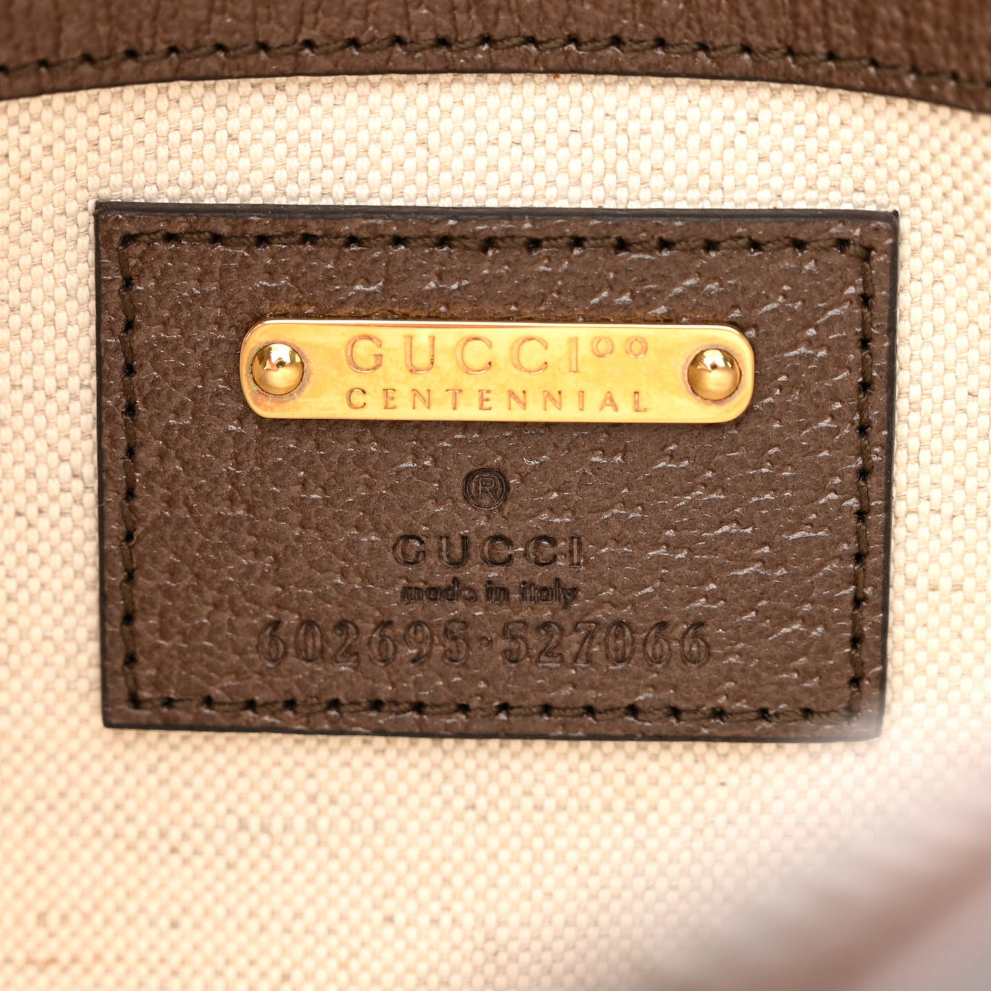 Textured Dollar Calfskin Gucci 100 Aria Belt Bag 100 40 New Acero Multicolor