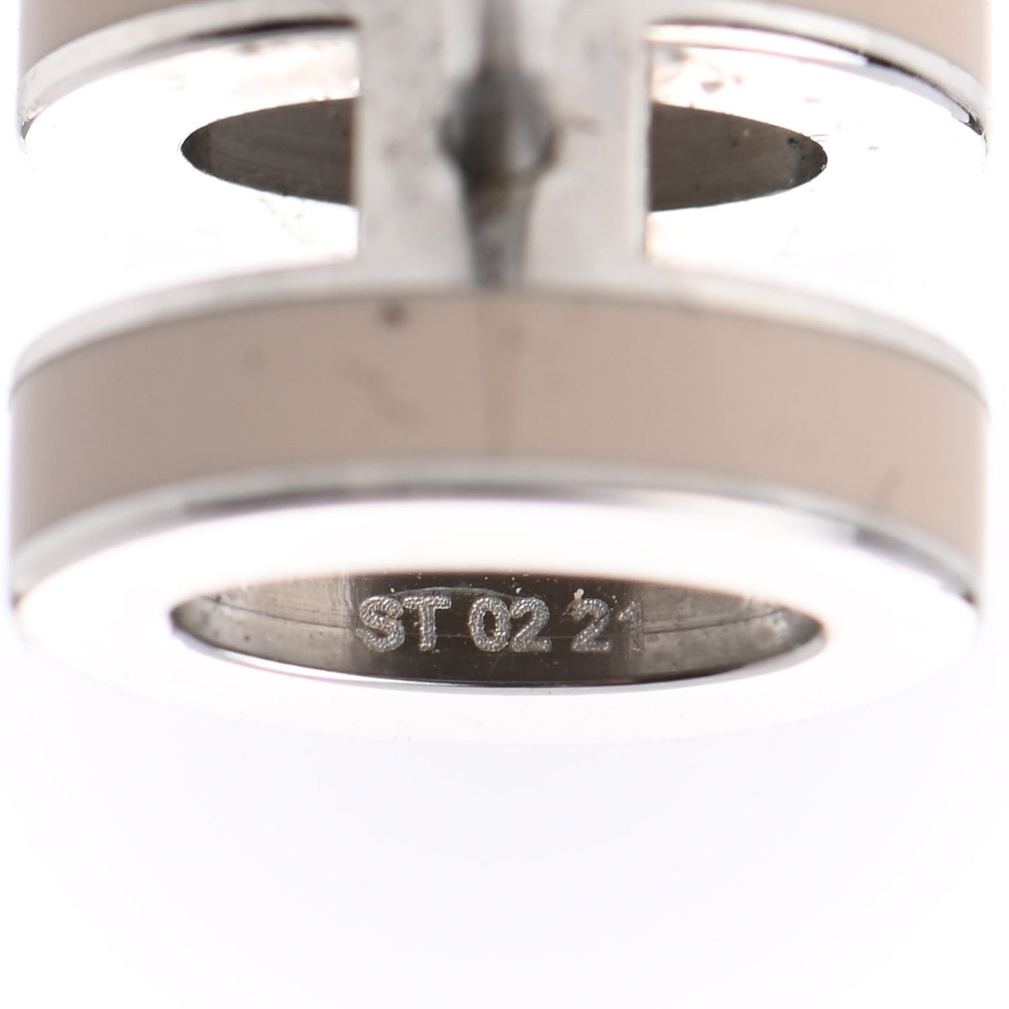 Palladium Lacquered Mini Pop H Earrings Marron Glace