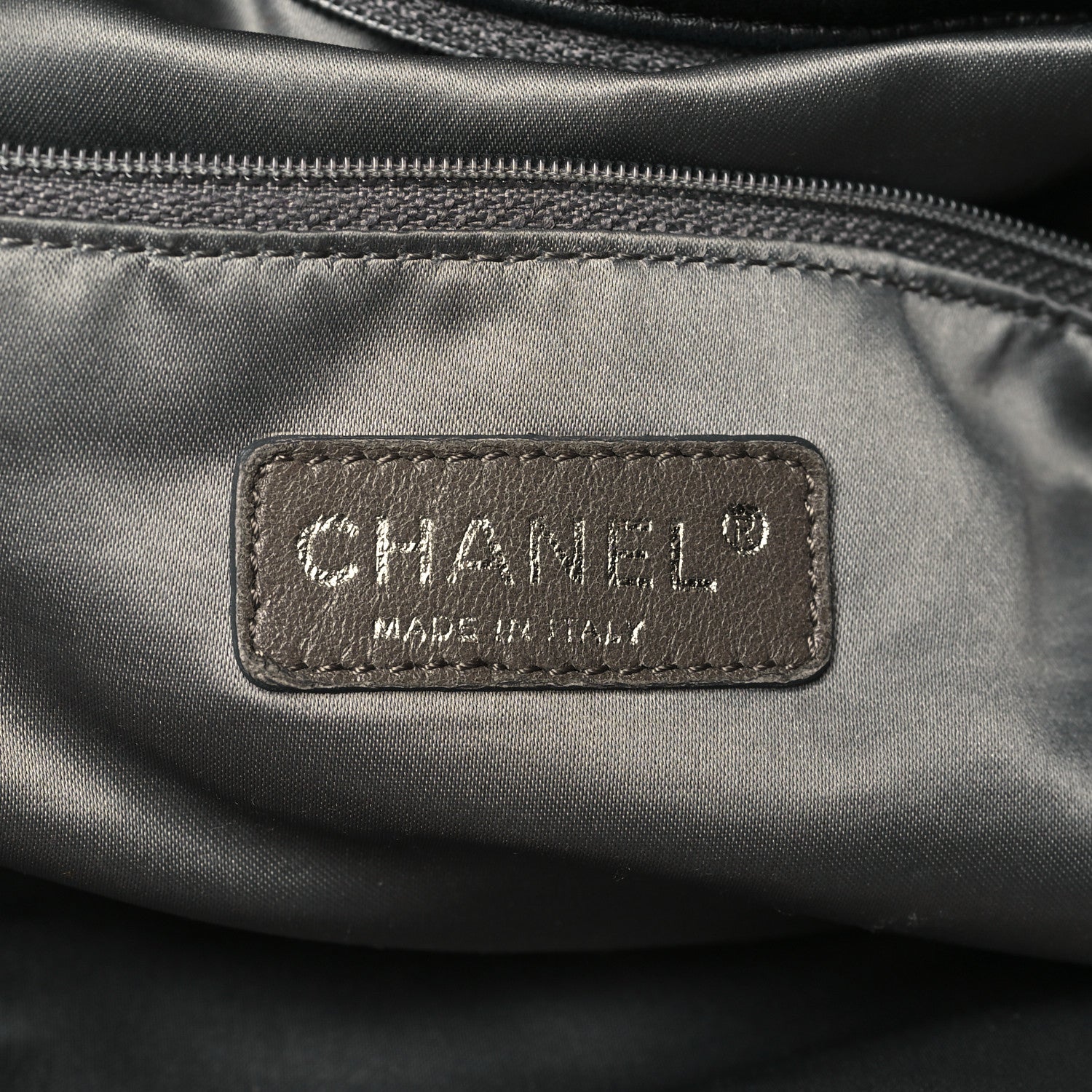 Chanel Patent Patchwork Large Brooklyn Tote Black 6 of 9