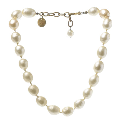 Chanel Pearl Choker Necklace 3 of 5