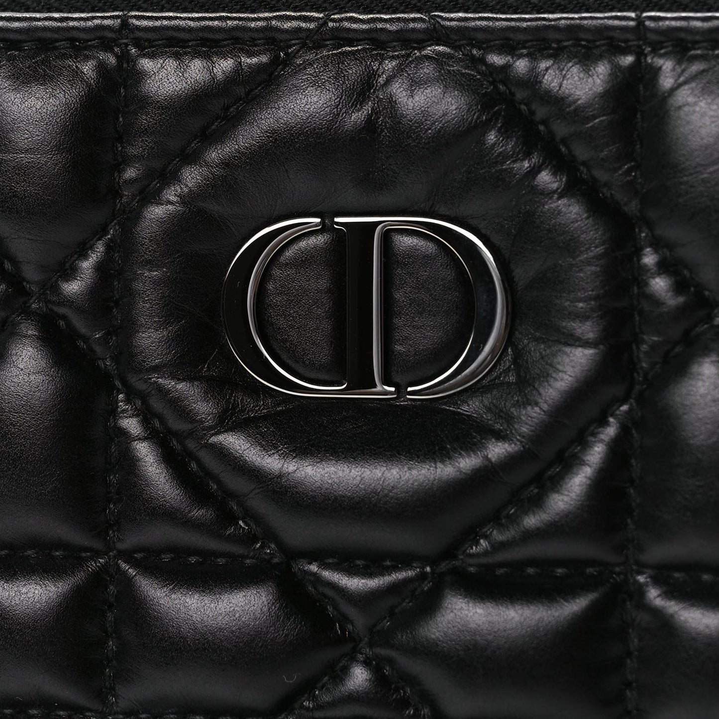 Supple Calfskin Cannage Caro Daily Pouch Black
