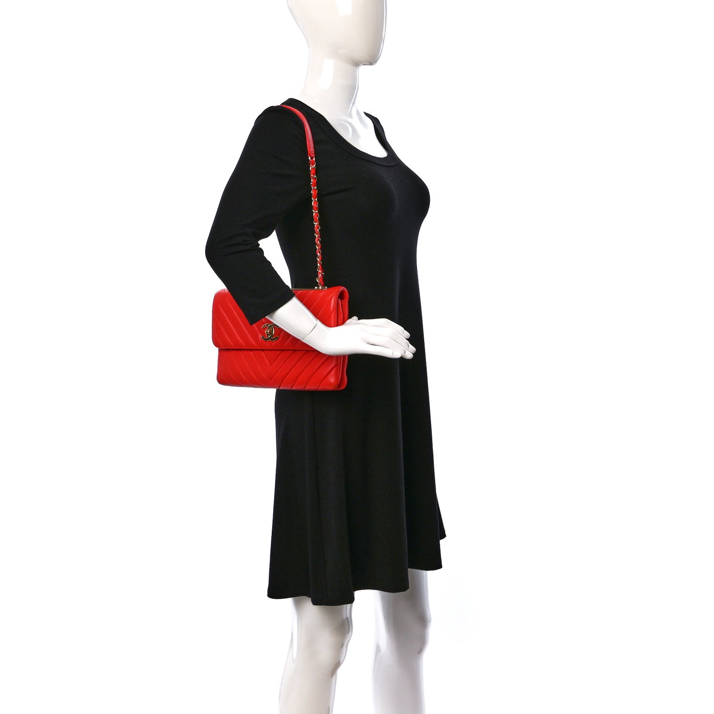 Lambskin Chevron Quilted Medium Trendy CC Flap Red