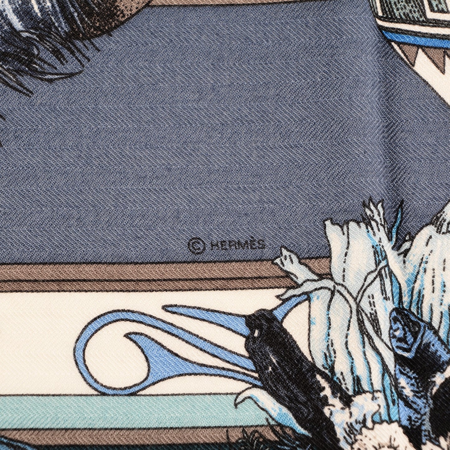 Cashmere Silk Kachinas Shawl 140 Marine Ciel Gris Bleuete