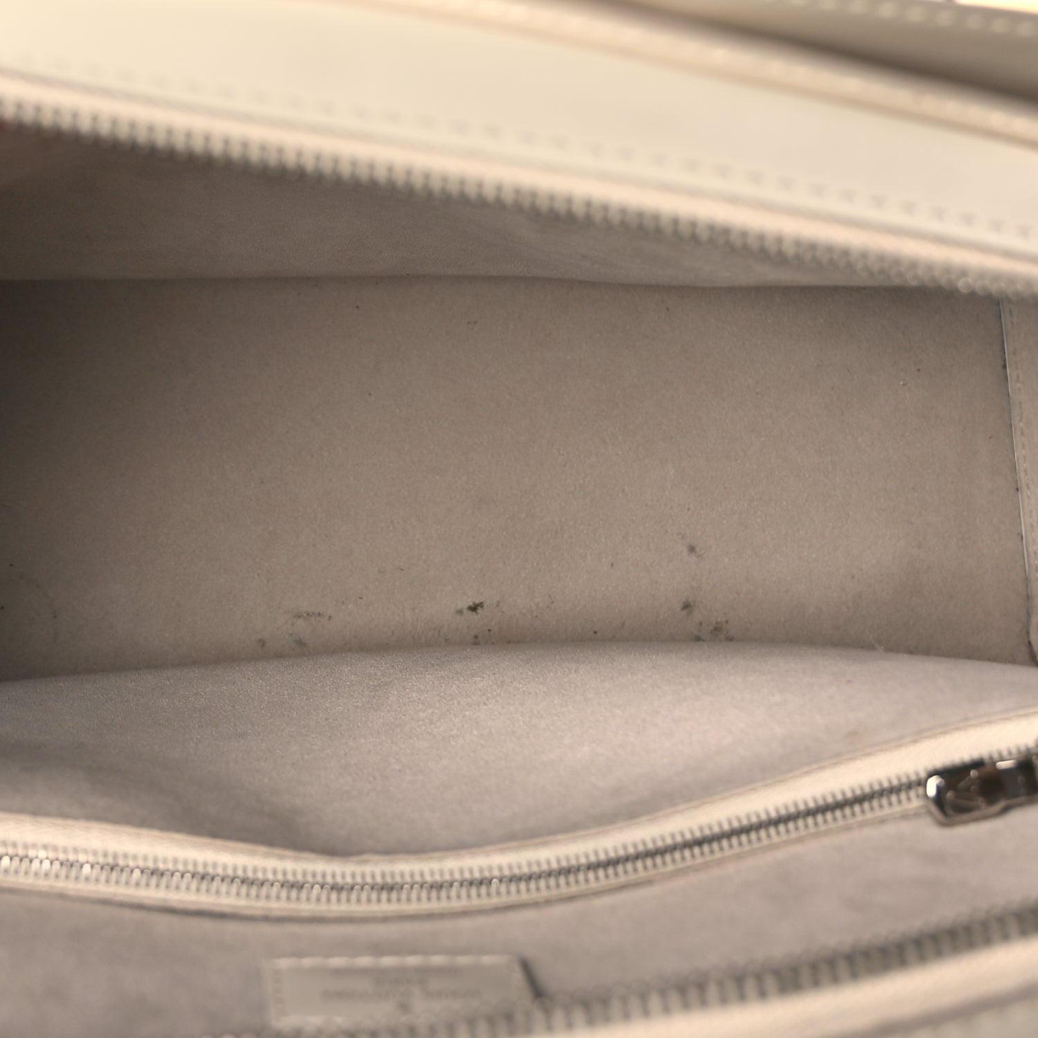 Louis Vuitton Epi Pont-Neuf GM Ivory Ivory 3 of 8