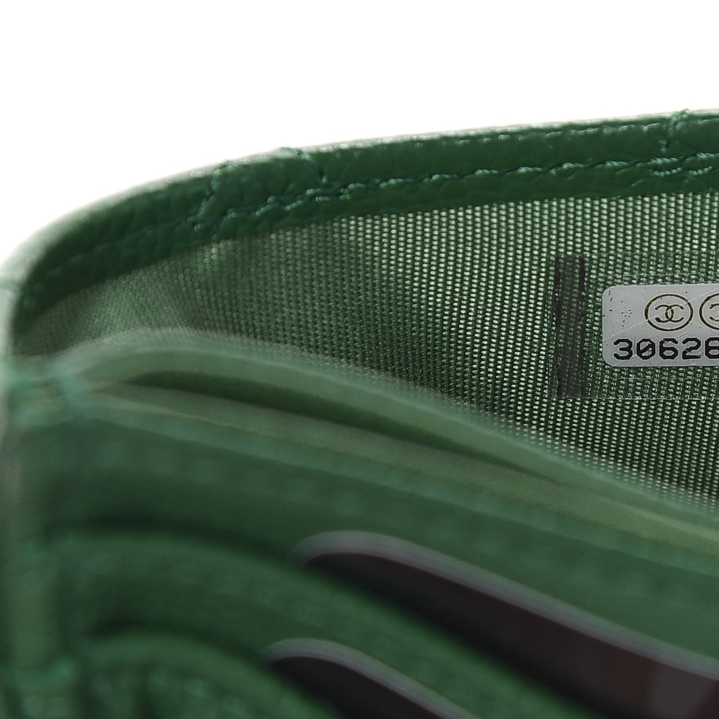 Caviar Quilted Card Holder Green