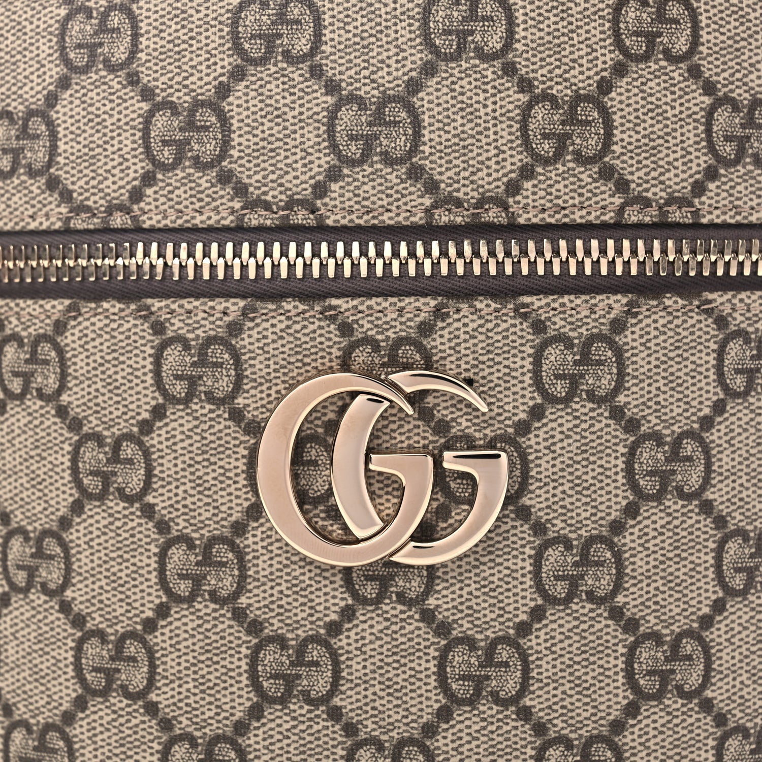 Gucci GG Supreme Monogram Ancora Calfskin Vanity Cosmetic Case Beige Ebony Rosso 6 of 8