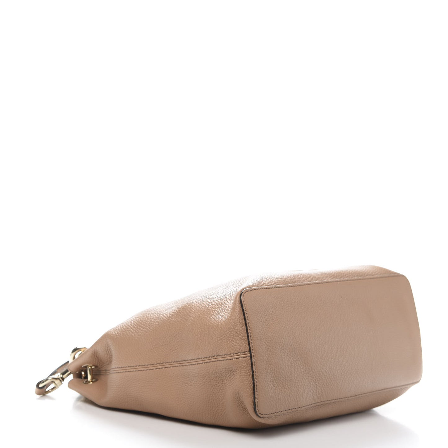 Pebbled Calfskin Large Soho Hobo Camelia