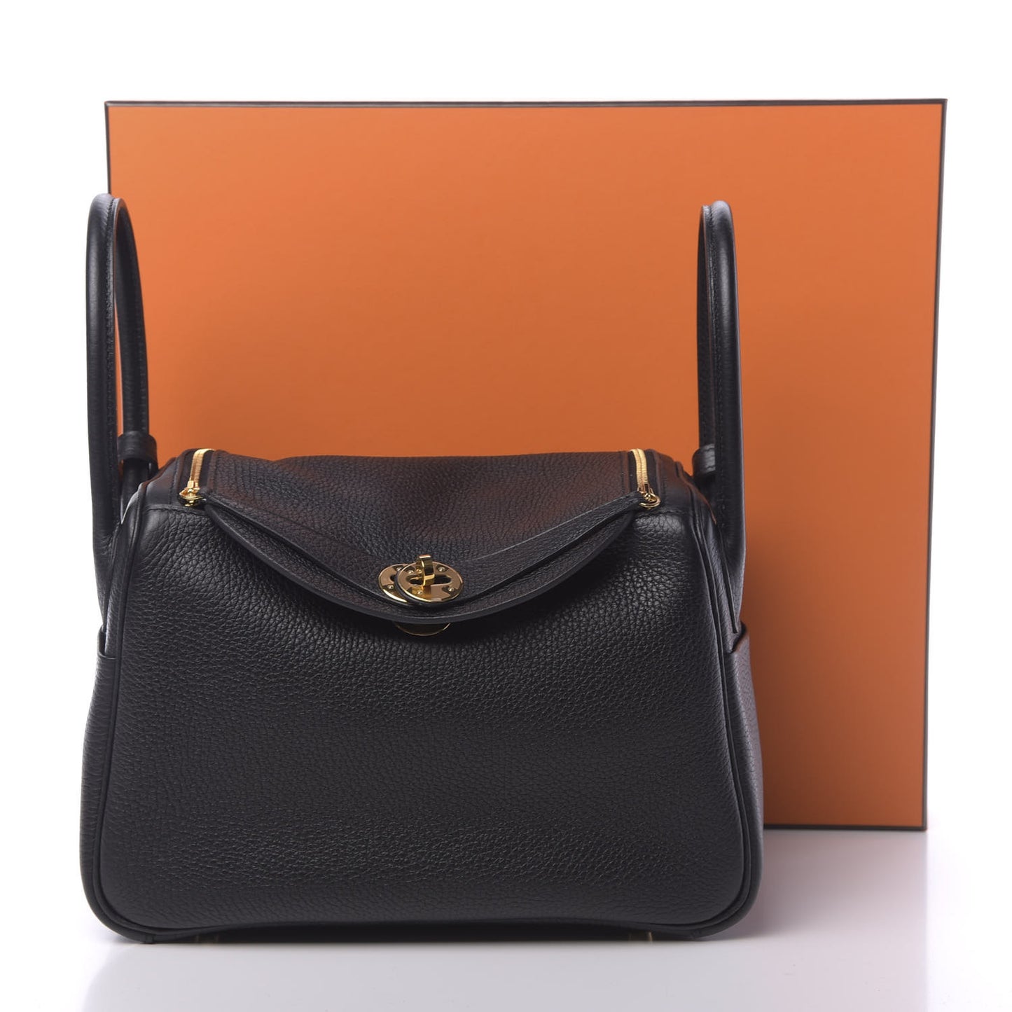 Taurillon Clemence Lindy 26 Black