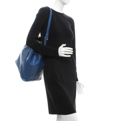 Louis Vuitton Epi Noe Toledo 2 of 13