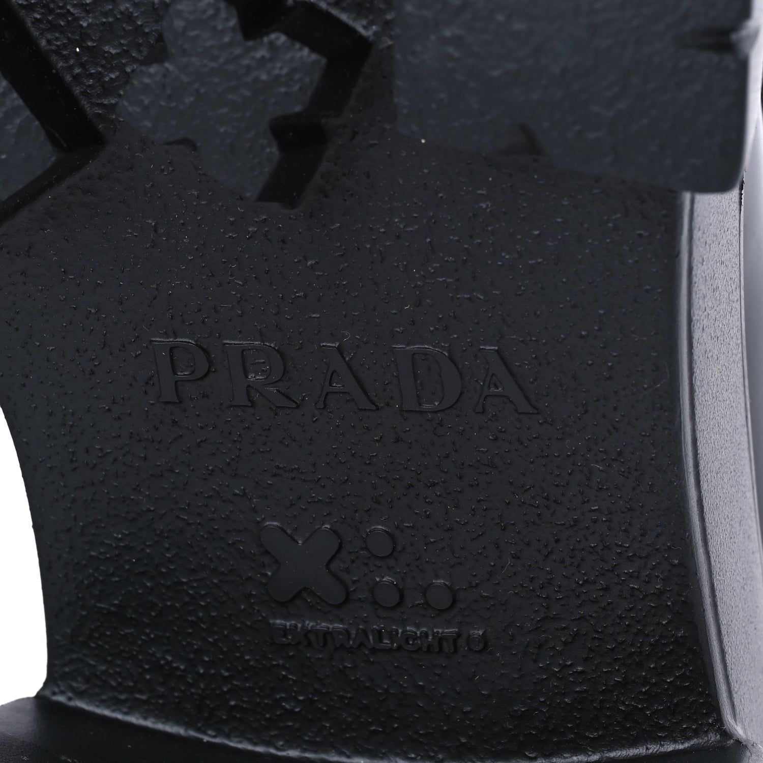 Prada Spazzolato Rois Metal Triangle Logo Mens Monolith 55mm Loafers 8 Black 7 of 7