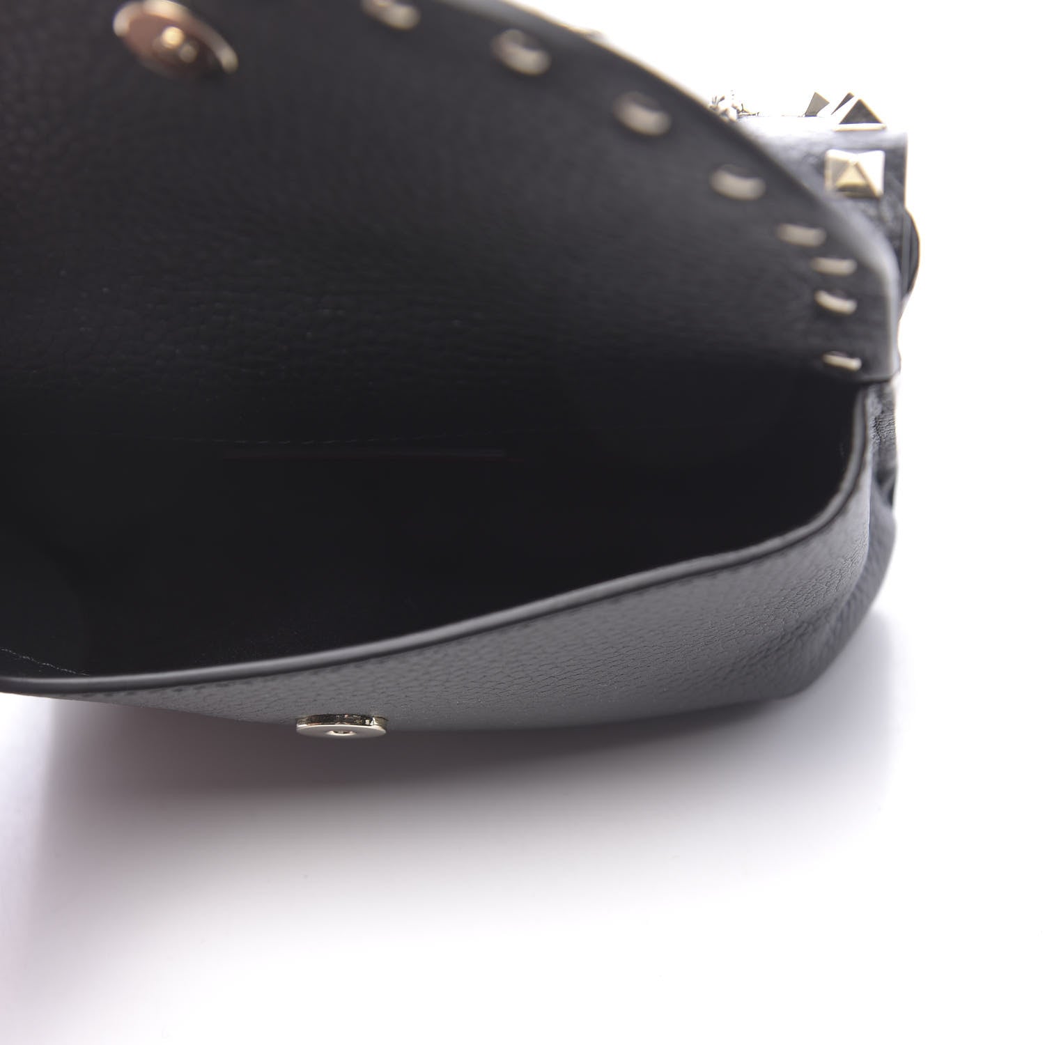 Valentino Garavani Pebbled Calfskin Rockstud Pouch On Chain Black 6 of 10