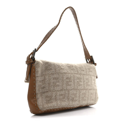 Fendi Cashmere Cuoio Romano Selleria Baguette Honey 3 of 7